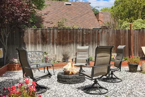 Exterior - 515 Myrtle Ave, Modesto, CA 95350 photo 9 of 15
