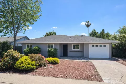 3628 Turner Dr, North Highlands, CA 95660
