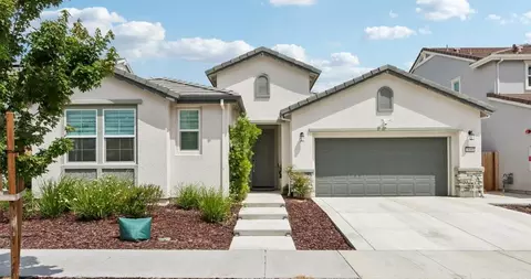 3695 Singh Ln, Tracy, CA 95377