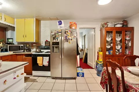Kitchen - 202 Olivero Rd, Modesto, CA 95358 photo 2 of 5