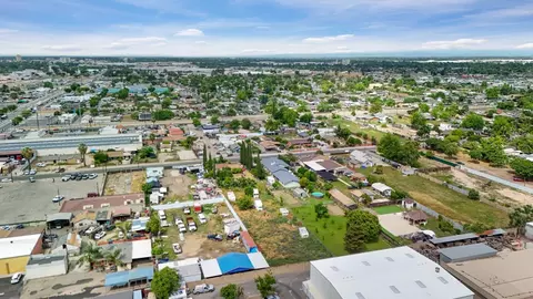 View/Area - 202 Olivero Rd, Modesto, CA 95358 photo 6 of 10