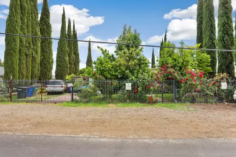 Exterior - 202 Olivero Rd, Modesto, CA 95358 photo 1 of 11