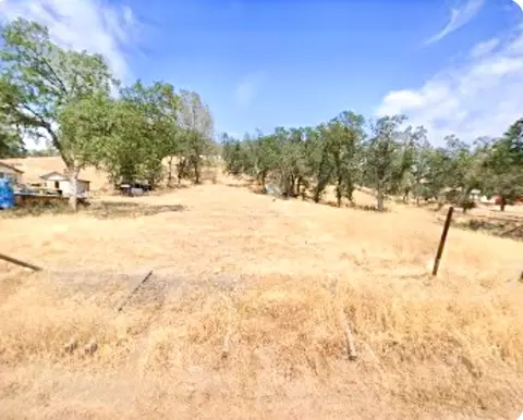 16502 Stagecoach Rd, Corning, CA 96021
