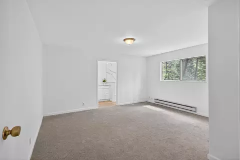 Bedroom - 6210 Pine St, Pollock Pines, CA 95726 photo 1 of 8