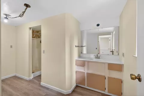 Bath - 6210 Pine St, Pollock Pines, CA 95726 photo 1 of 1