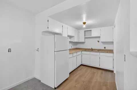 Kitchen - 6210 Pine St, Pollock Pines, CA 95726 photo 3 of 4