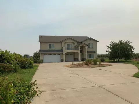 Exterior - 16160 Moore Rd, Lodi, CA 95242 photo 3 of 6
