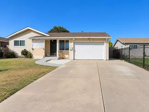 1549 Janrick Ave, Sacramento, CA 95832