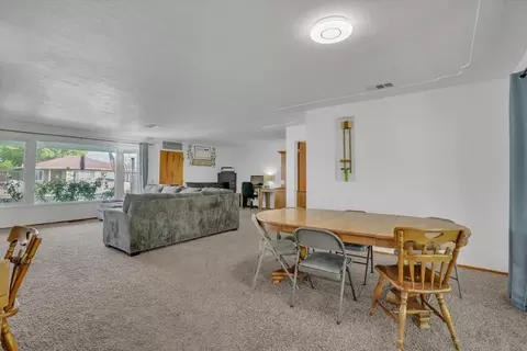Dining - 531 Locust Ave, Manteca, CA 95337 photo 2 of 2