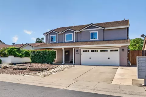 5641 Harvest Rd, Rocklin, CA 95765