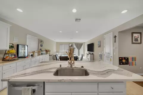 818 Stickney Way, Oakley, CA 94561