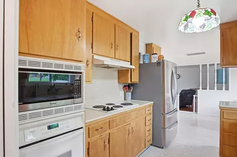 Kitchen - 3501 North Ave, Modesto, CA 95358 photo 2 of 4