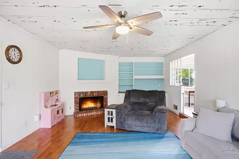 Living - 3501 North Ave, Modesto, CA 95358 photo 3 of 3