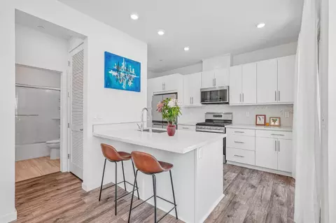 228 Box Ln, Sacramento, CA 95818