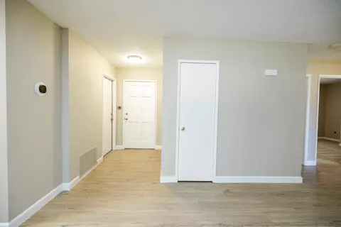 Entry Way - 4101 Blue Bird Dr, Modesto, CA 95356 photo 2 of 3