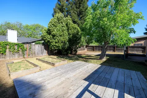 Exterior - 4101 Blue Bird Dr, Modesto, CA 95356 photo 15 of 16