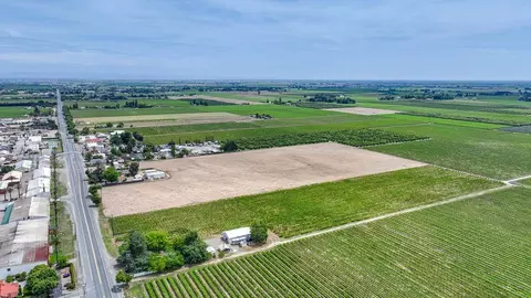 View/Area - 8650 E Highway 12, Lodi, CA 95240 photo 1 of 3