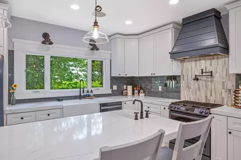 Kitchen - 8650 E Highway 12, Lodi, CA 95240 photo 3 of 5