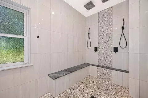 Bath - 8650 E Highway 12, Lodi, CA 95240 photo 5 of 6