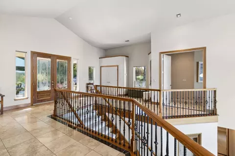 Entry Way - 3797 Mountainview Dr, Loomis, CA 95650 photo 7 of 14