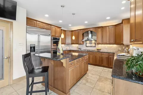 Kitchen - 3797 Mountainview Dr, Loomis, CA 95650 photo 4 of 8