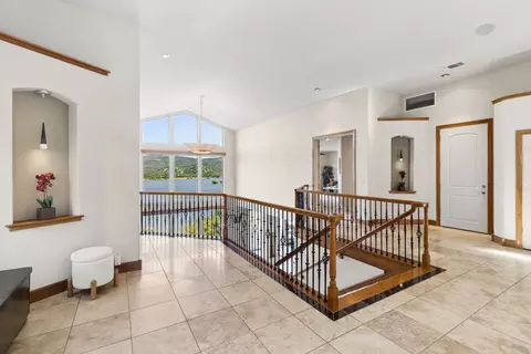 Entry Way - 3797 Mountainview Dr, Loomis, CA 95650 photo 4 of 14