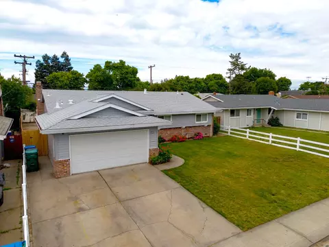 View/Area - 5501 Kermit Ln, Stockton, CA 95207 photo 3 of 15