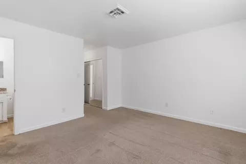Bedroom - 5501 Kermit Ln, Stockton, CA 95207 photo 4 of 5