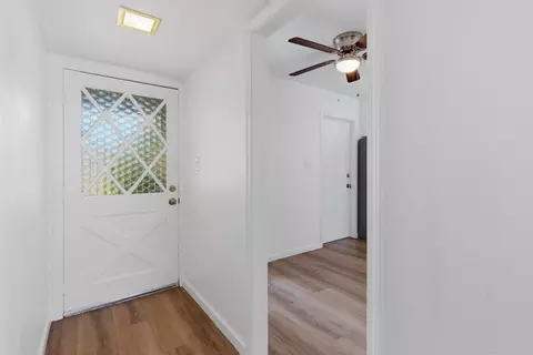 Entry Way - 5501 Kermit Ln, Stockton, CA 95207 photo 2 of 5