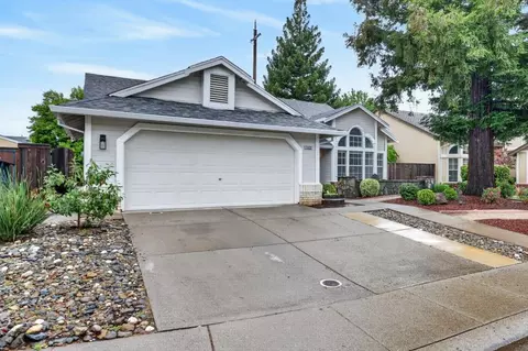 1325 Muscat Cir, Roseville, CA 95747