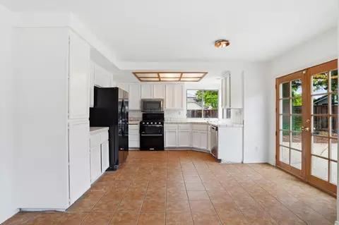 Kitchen - 635 Menay Dr, Tracy, CA 95376 photo 1 of 4