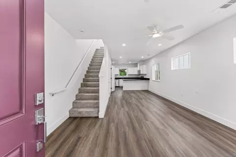 Entry Way - 3021 Havencove Way, Modesto, CA 95355 photo 1 of 3