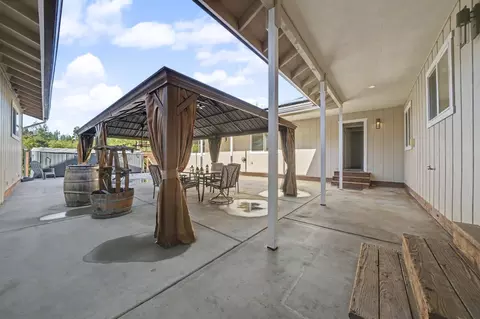 Exterior - 12511 Tabeaud Rd, Pine Grove, CA 95665 photo 5 of 12