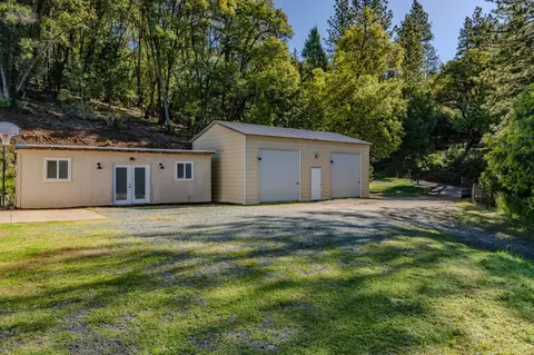 Exterior - 12511 Tabeaud Rd, Pine Grove, CA 95665 photo 8 of 12