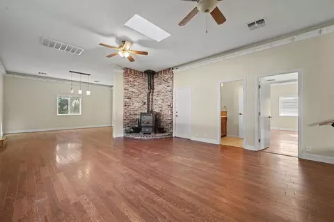 Living - 12511 Tabeaud Rd, Pine Grove, CA 95665 photo 7 of 10