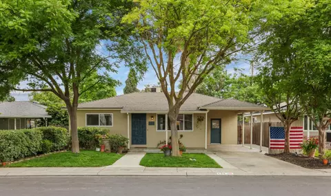 134 E Washington St, Ripon, CA 95366
