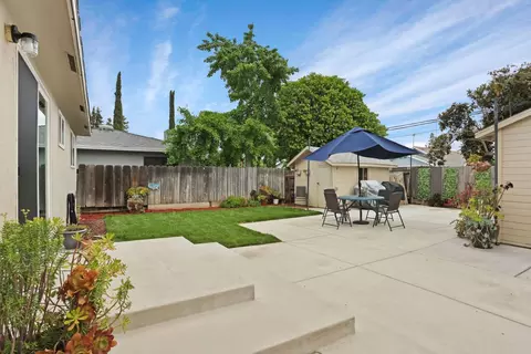Exterior - 134 E Washington St, Ripon, CA 95366 photo 10 of 11