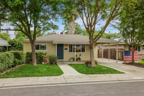 Exterior - 134 E Washington St, Ripon, CA 95366 photo 2 of 11