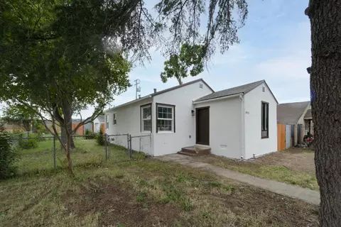 3972 17th Ave, Sacramento, CA 95820