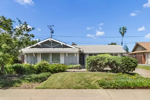7649 Lindale Dr, Sacramento, CA 95828