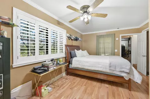 Bedroom - 2440 Pleasant Valley Rd, Placerville, CA 95667 photo 7 of 7