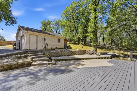 Exterior - 2440 Pleasant Valley Rd, Placerville, CA 95667 photo 5 of 12