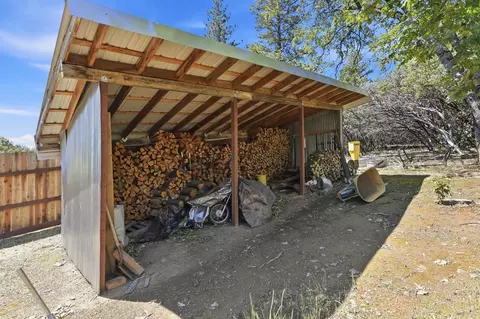 Exterior - 2440 Pleasant Valley Rd, Placerville, CA 95667 photo 7 of 12