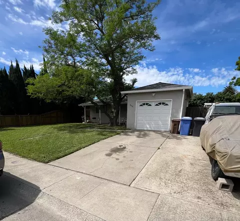 308 Georgiana Dr, Isleton, CA 95641 photo 2