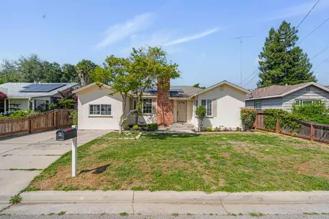 358 Lambuth Ave, Oakdale, CA 95361