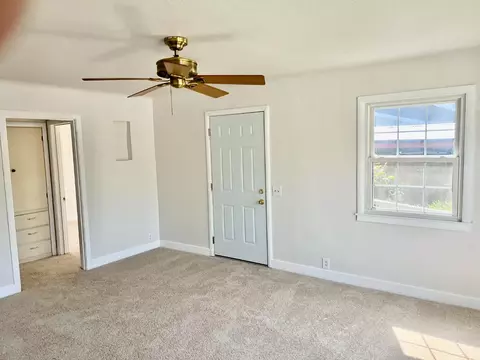 Living - 5204 Marconi Ave, Carmichael, CA 95608 photo 1 of 3