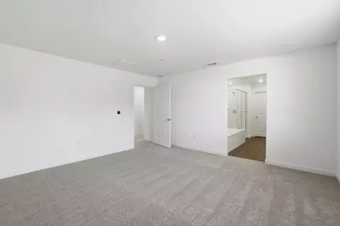 1243 Leonhardt Loop, Lincoln, CA 95648 photo 7