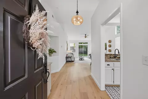 118 Farham, Folsom, CA 95630