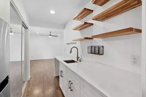 Kitchen - 2716 Zachman Way, Carmichael, CA 95608 photo 6 of 6