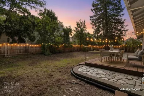 Exterior - 2716 Zachman Way, Carmichael, CA 95608 photo 5 of 17